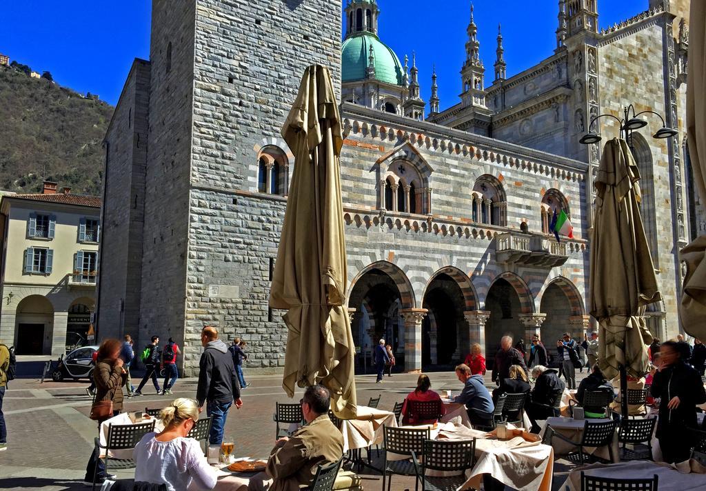 Apartament Piazza Duomo Amazing Downtown By Logicasa Como Zewnętrze zdjęcie